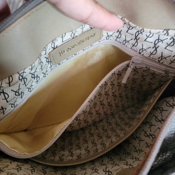 RARE Authentic Vintage YSL shoulder Bag - Picture 14 of 17